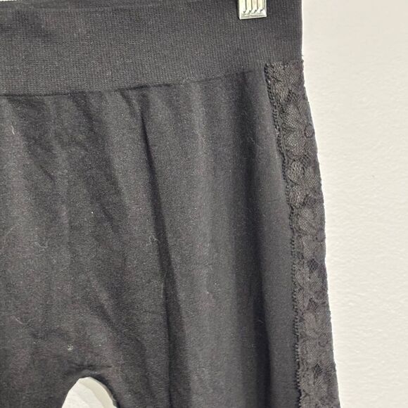 Say what? | Women’s Lace Side Accents Black Leggings Size - Picture 6 of 11